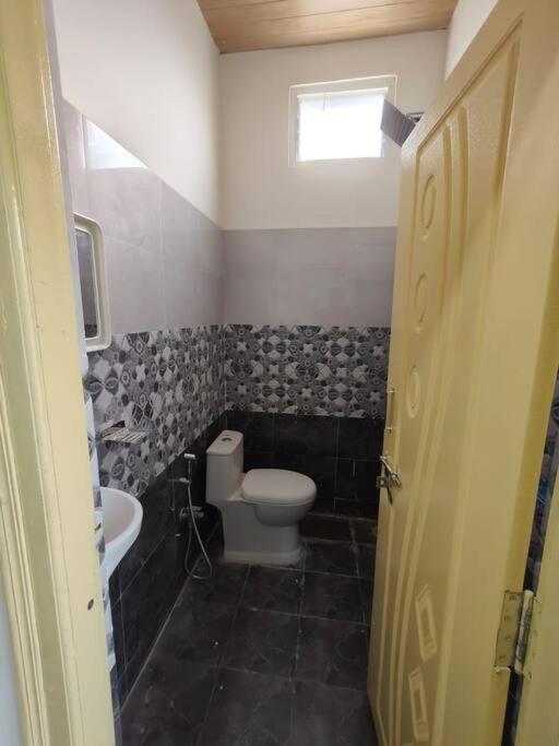 Leo'S Den 9 Guests Ac 3Bhk 9 Mins To Rgia Villa Shamshabad Exteriör bild