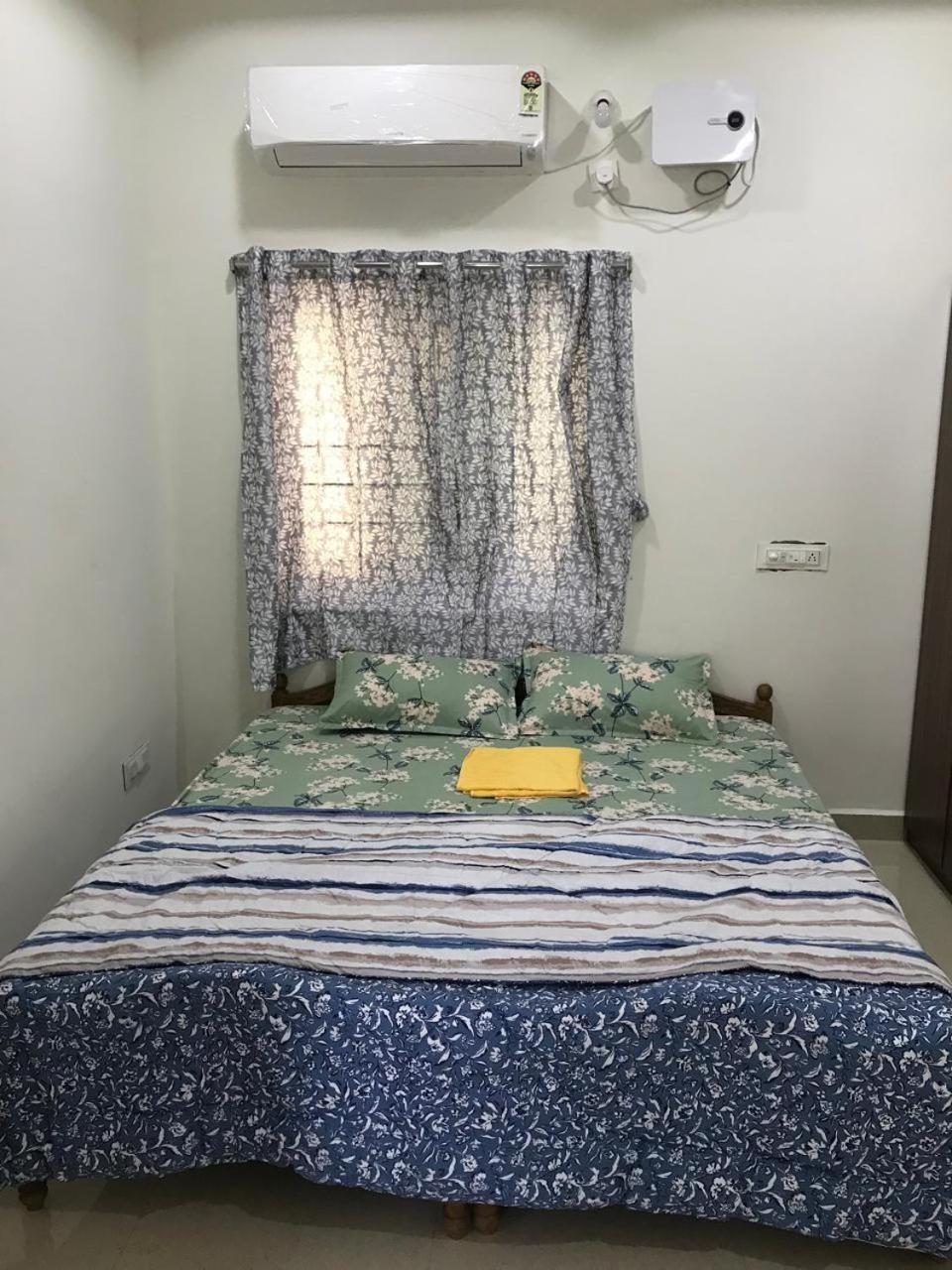Leo'S Den 9 Guests Ac 3Bhk 9 Mins To Rgia Villa Shamshabad Exteriör bild