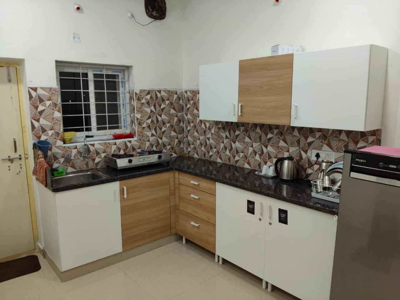 Leo'S Den 9 Guests Ac 3Bhk 9 Mins To Rgia Villa Shamshabad Exteriör bild